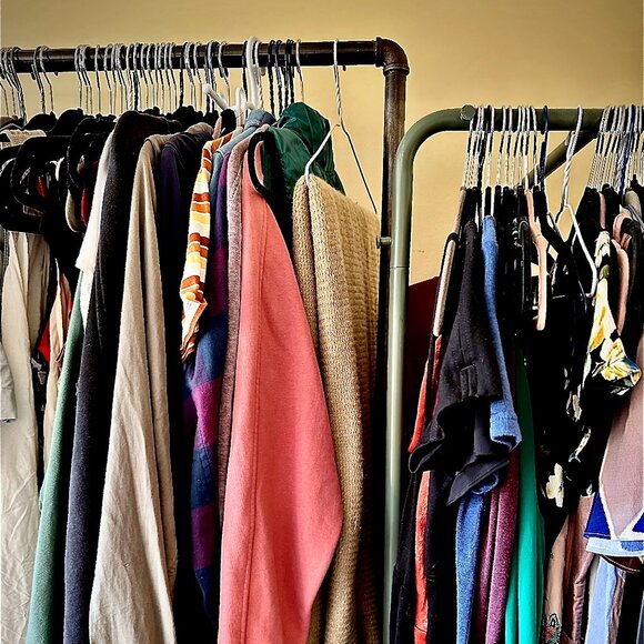 Meet your Posher, Samantha - Picture 1 of 1